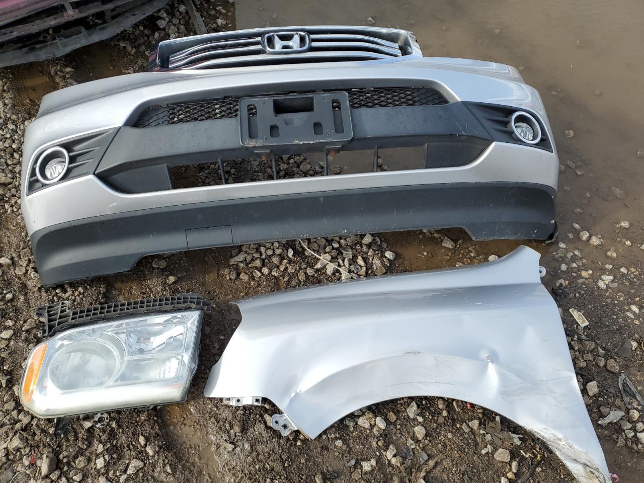 2014 Honda Pilot - Image 13
