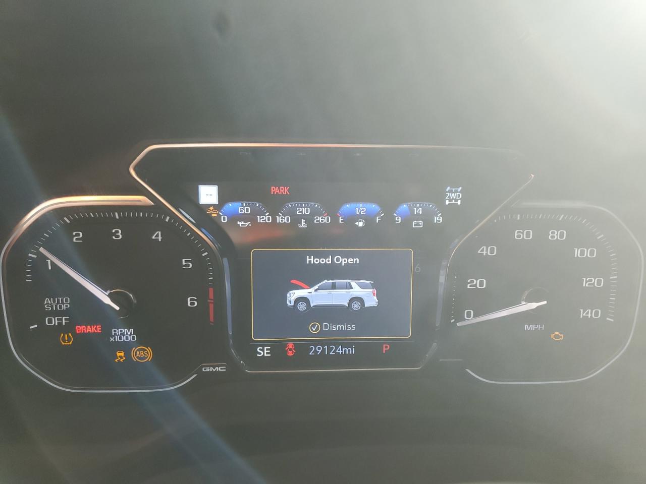2021 GMC Yukon - Image 9