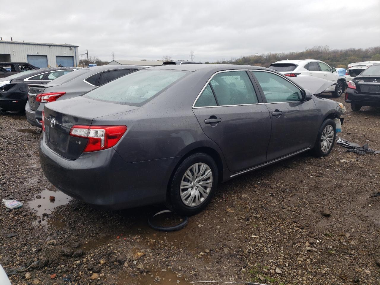 VIN 4T4BF1FK2DR310382 2013 TOYOTA CAMRY no.3