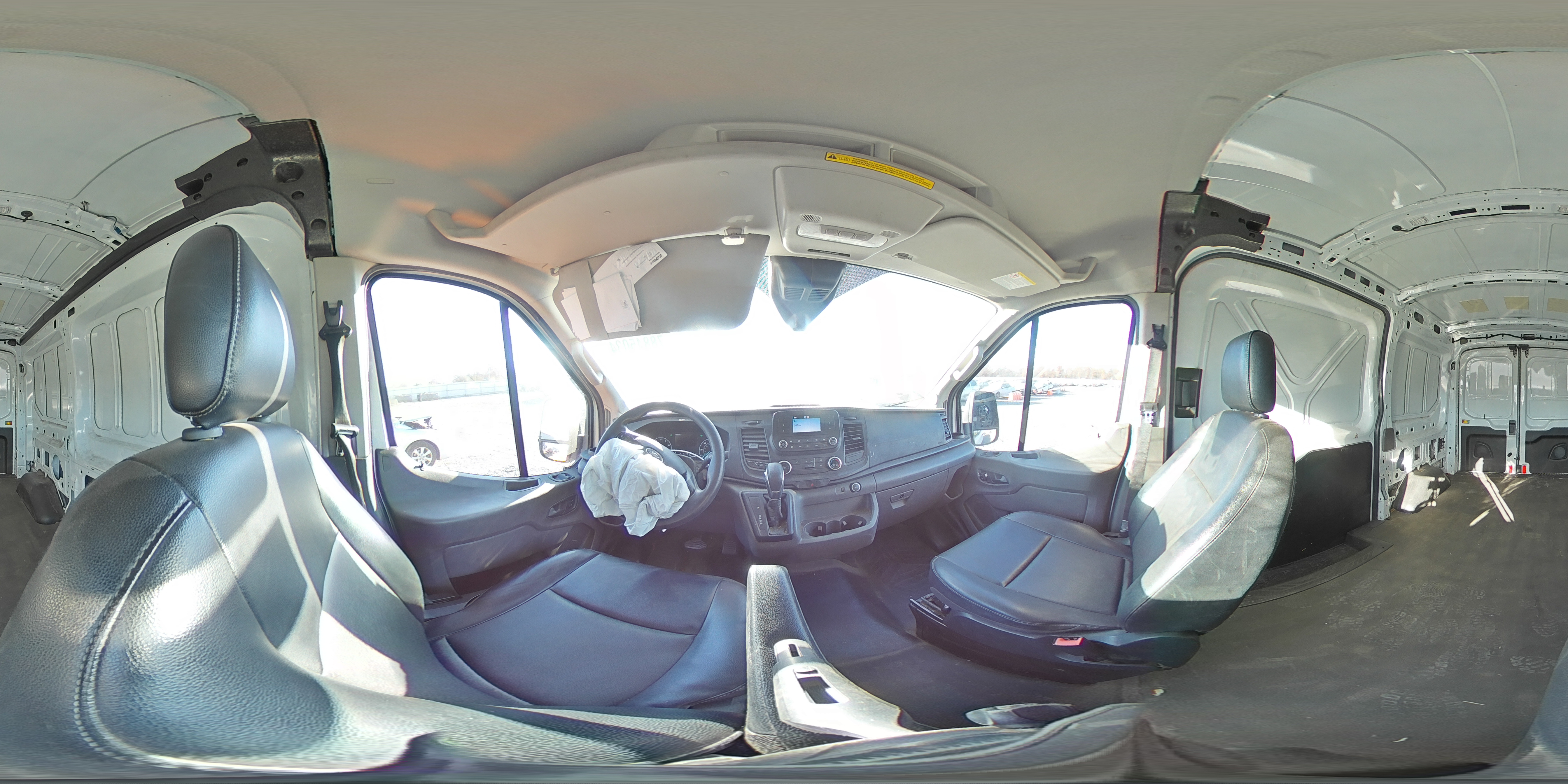 2020 Ford Transit - Image 16