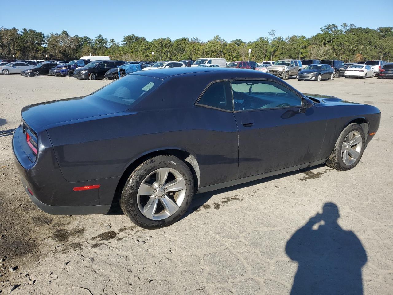 2016 Dodge Challenger - Image 3