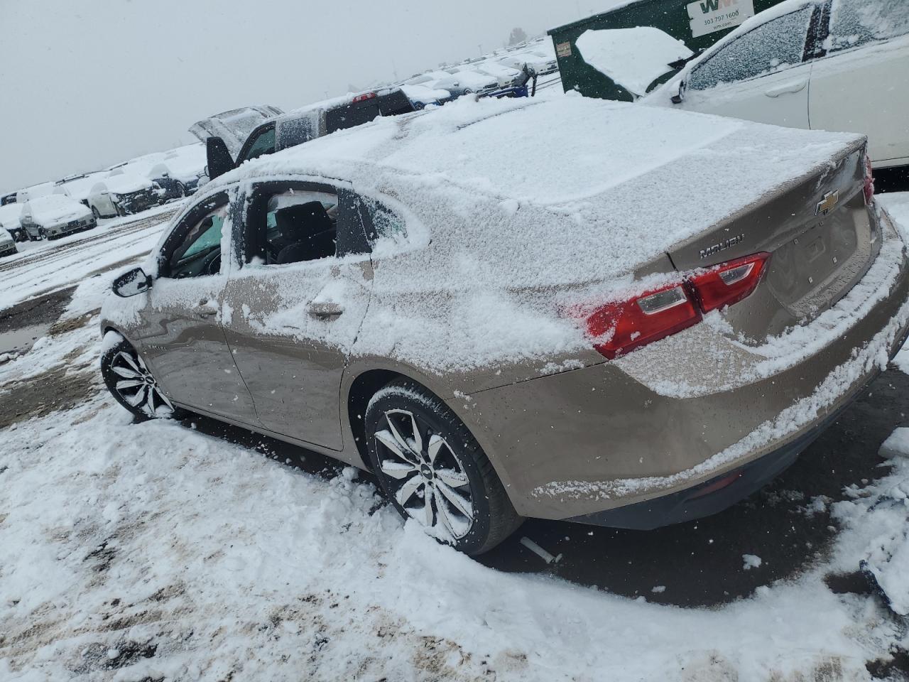 VIN 1G1ZD5ST3JF228596 2018 CHEVROLET MALIBU no.2