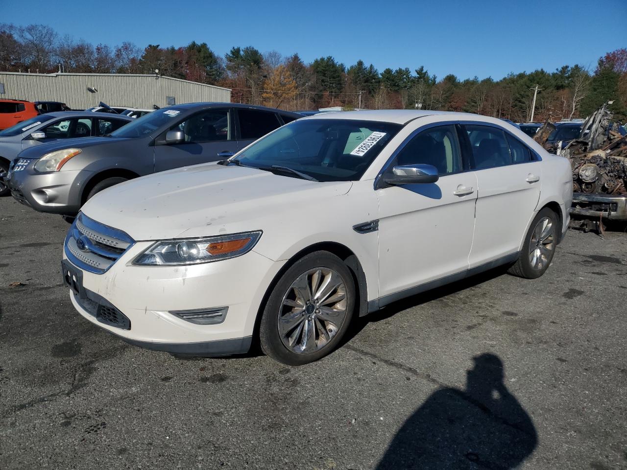 2012 Ford Taurus - Image 1
