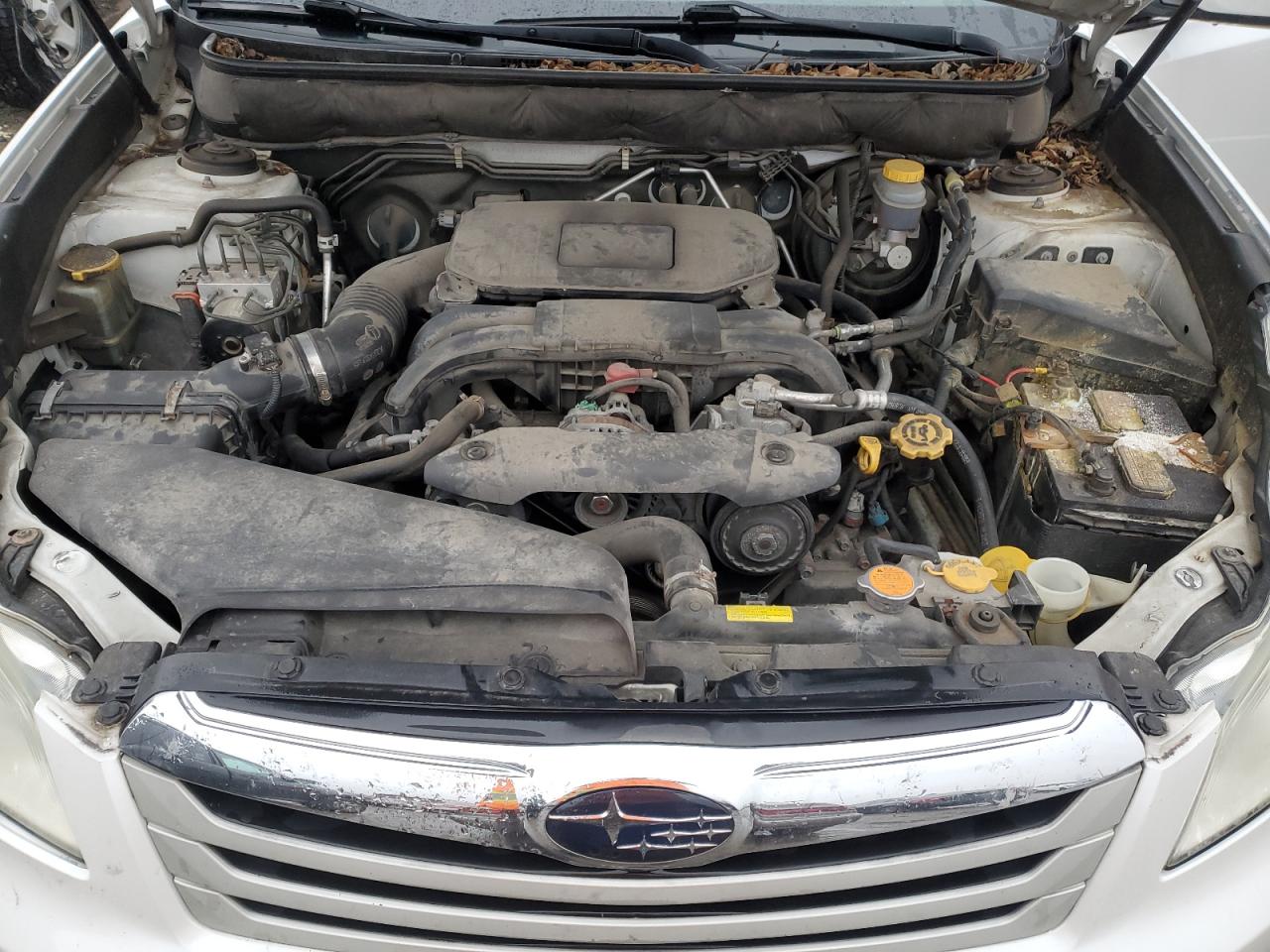 2012 Subaru Outback - Image 12