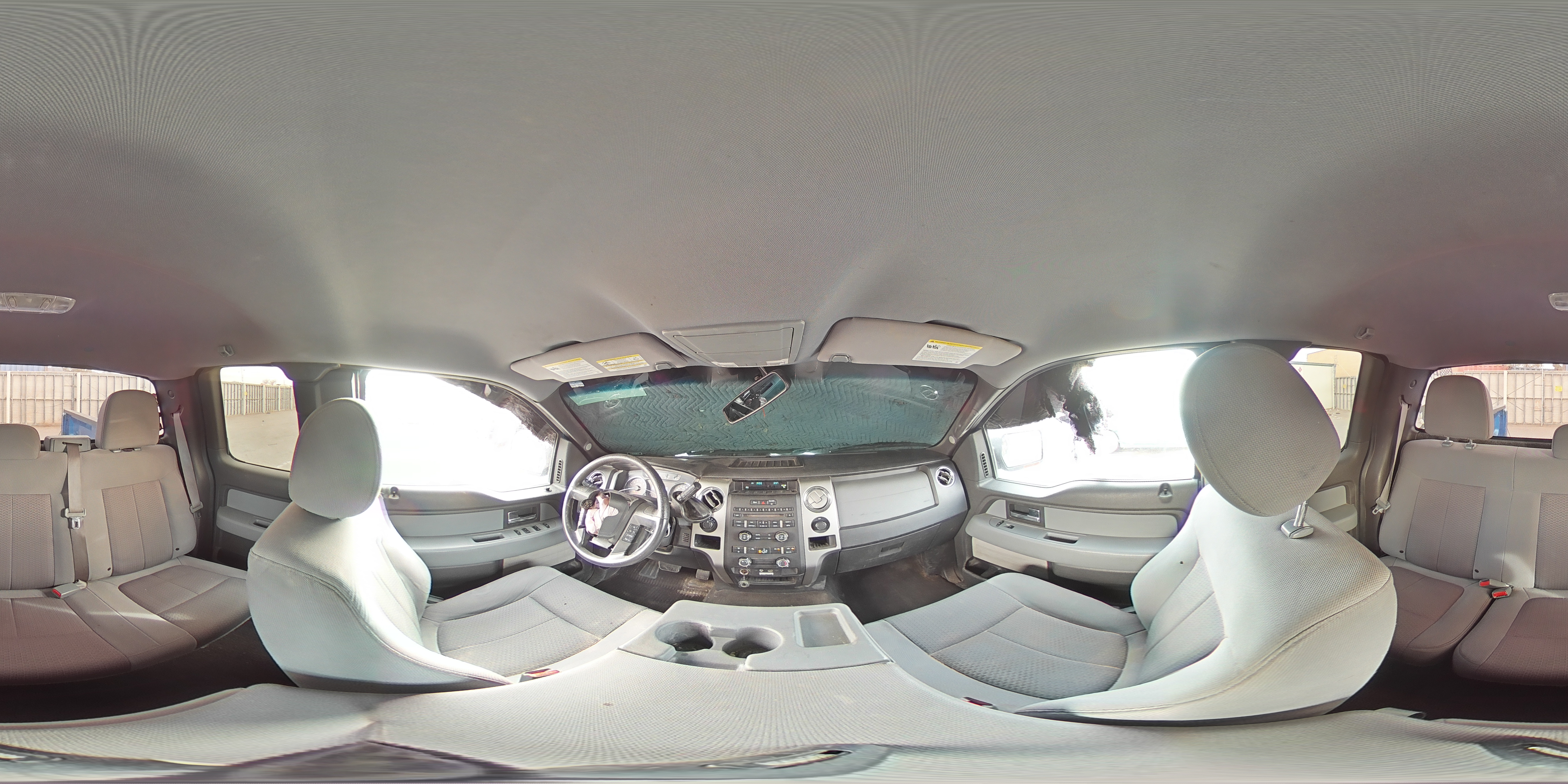 2014 Ford F-150 - Image 13