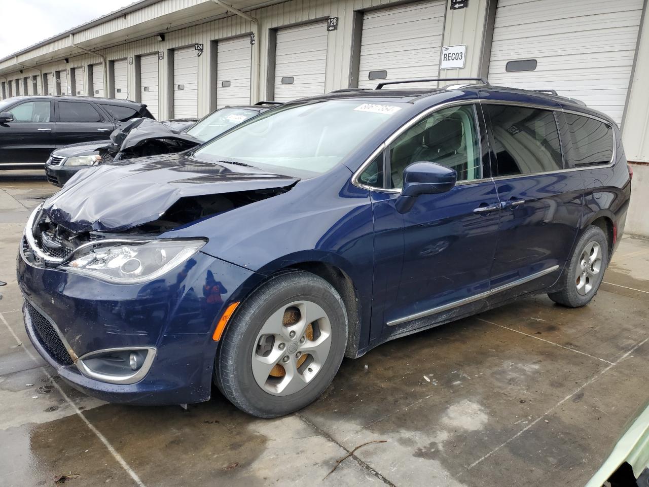 2017 Chrysler Pacifica - Image 1