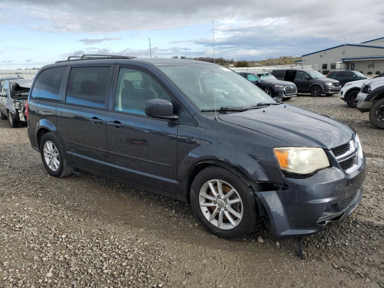 2014 Dodge Caravan - Image 4