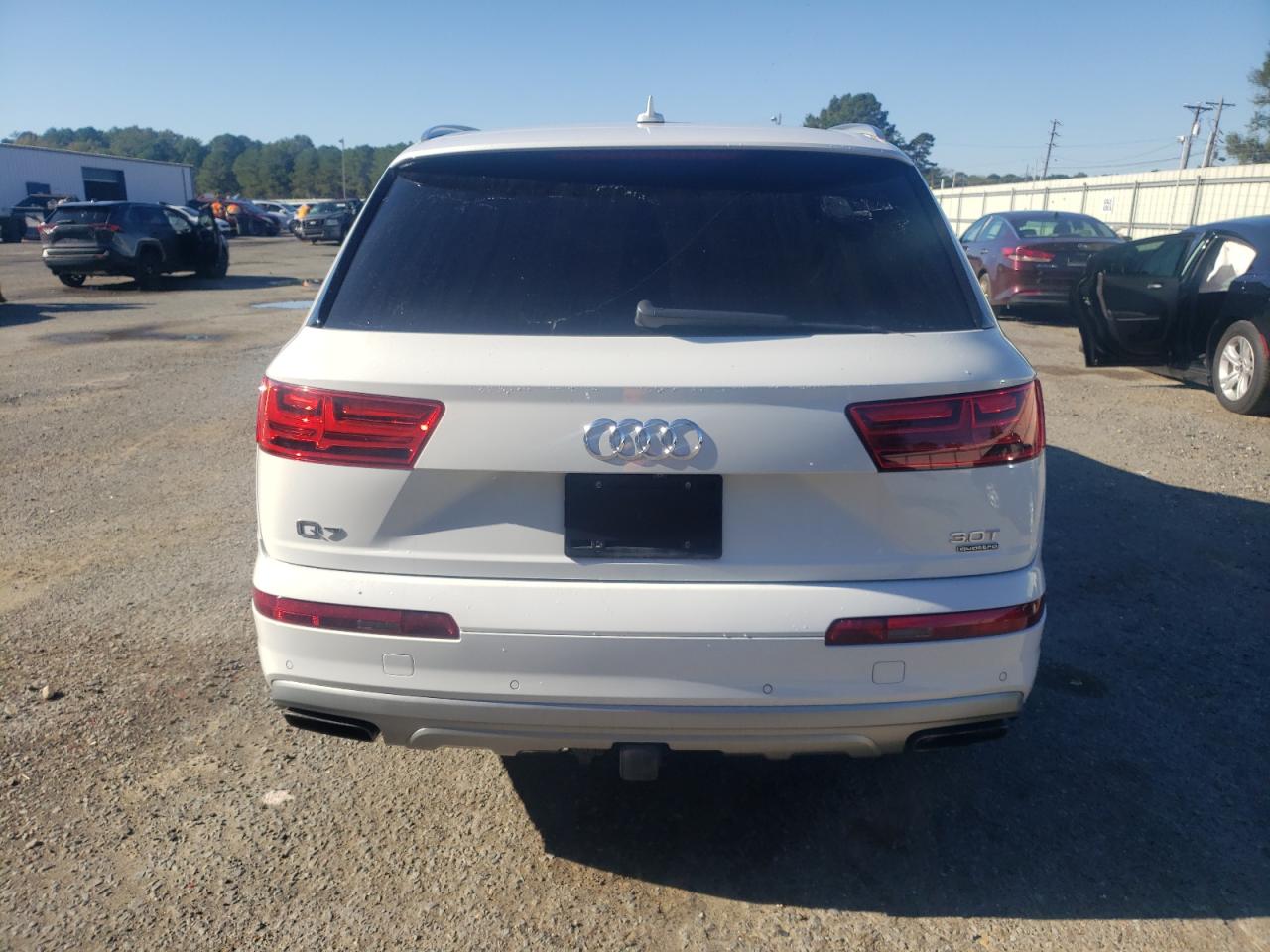 2017 Audi Q7 - Image 6