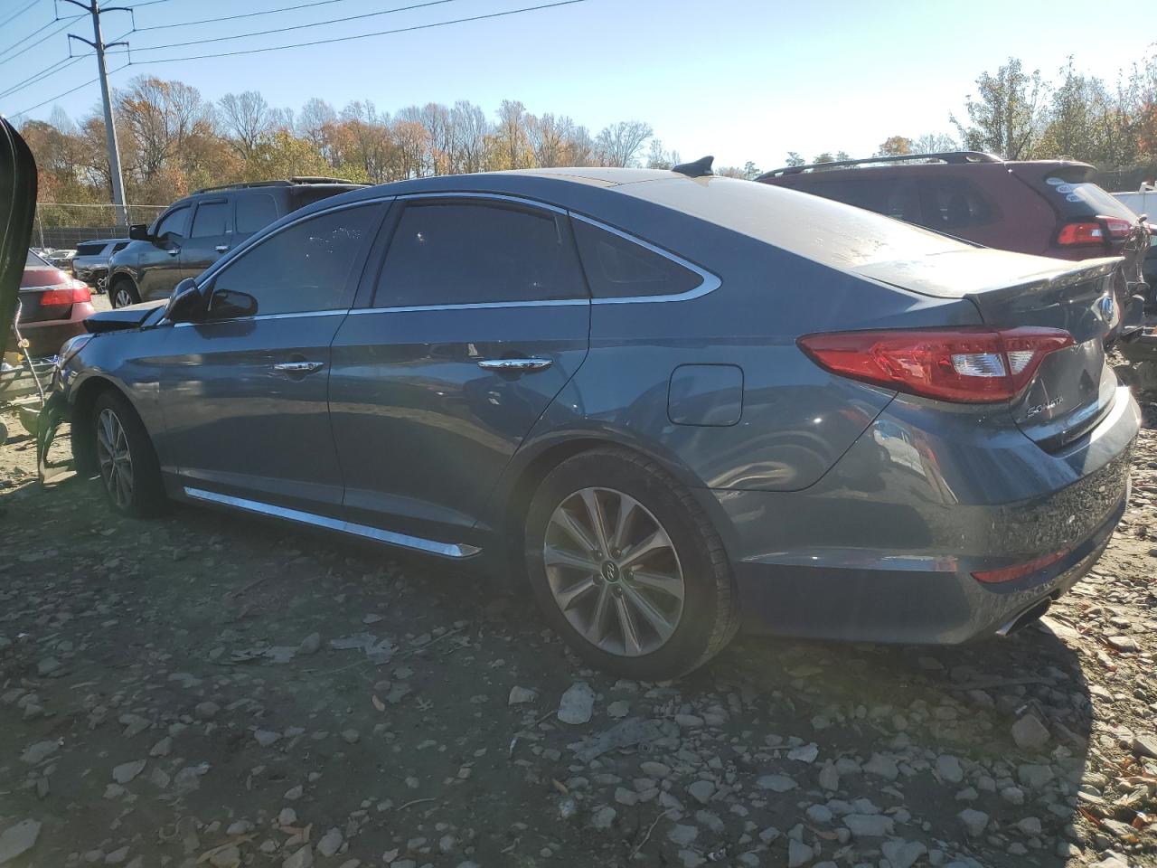 2016 Hyundai Sonata - Image 2