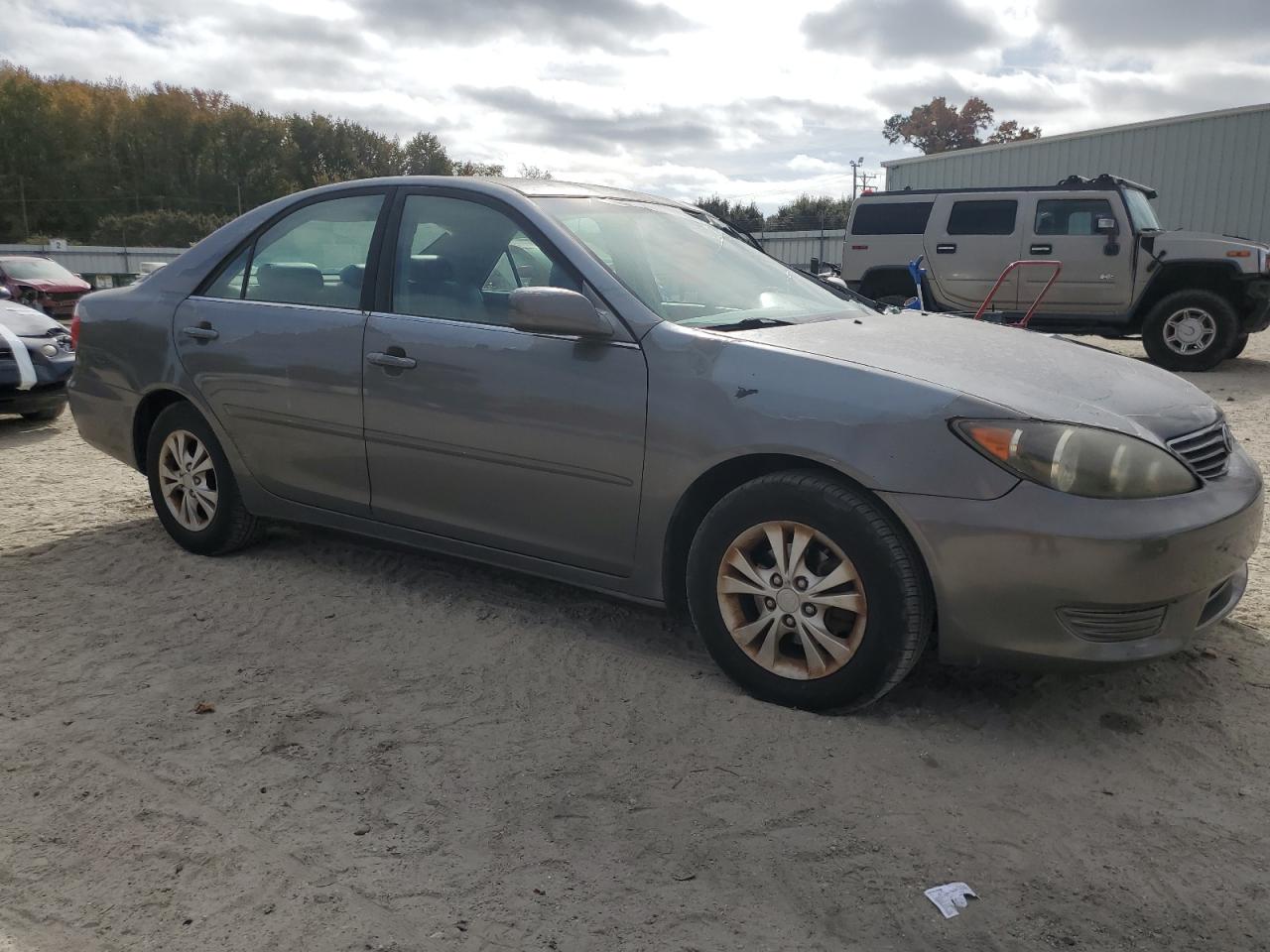 2005 Toyota Camry Le VIN: 4T1BF30KX5U620392 Lot: 78608244