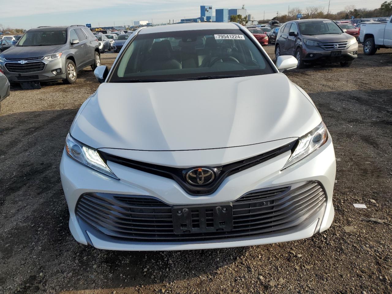 VIN 4T1B11HK3JU097895 2018 TOYOTA CAMRY no.5