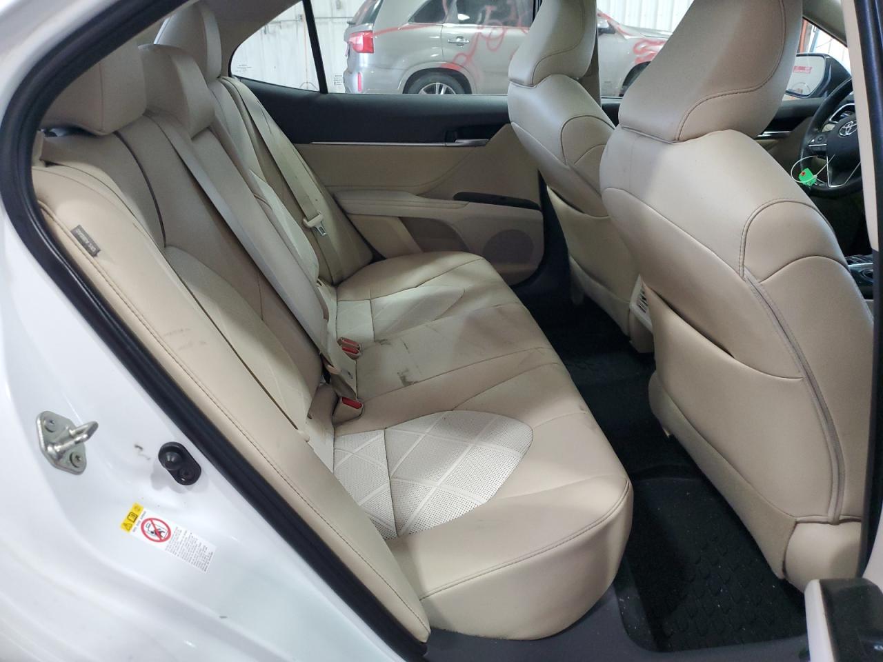 2018 Toyota Camry - Image 10