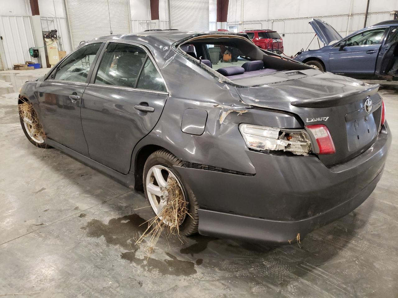 2007 Toyota Camry - Image 2