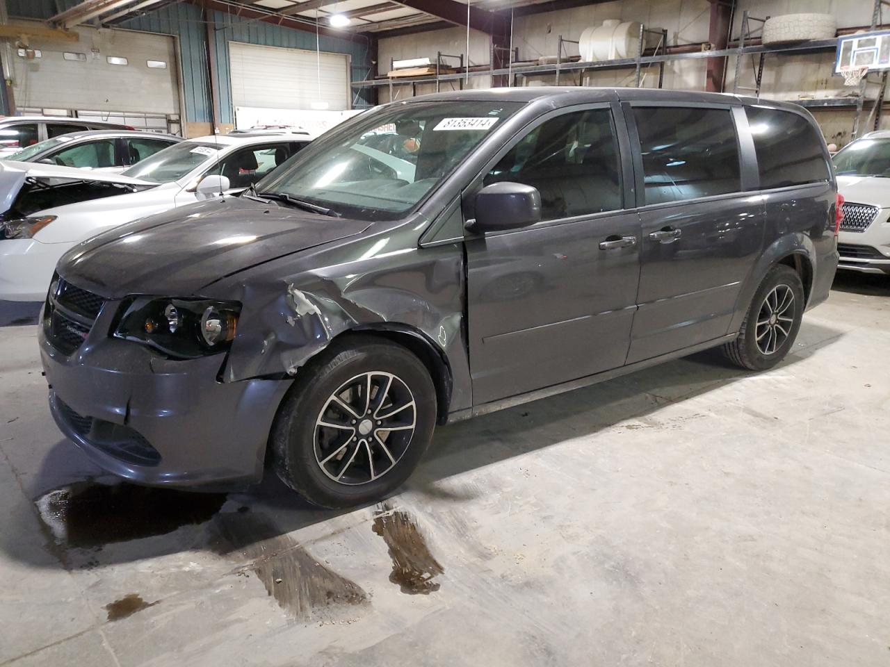 2017 Dodge Caravan - Image 1