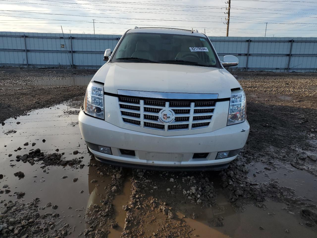 2008 Cadillac Escalade - Image 5