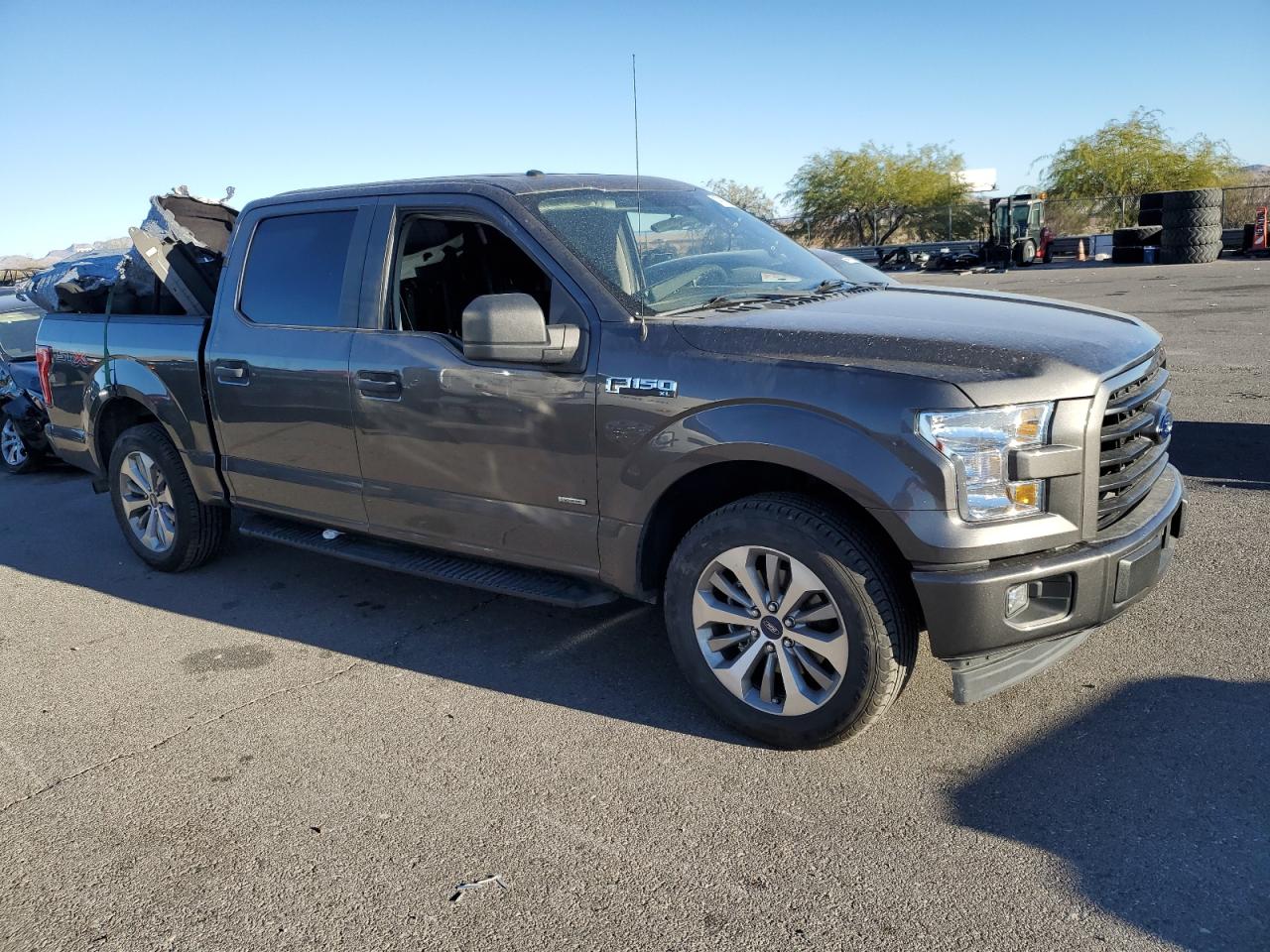 2017 Ford F-150 - Image 4
