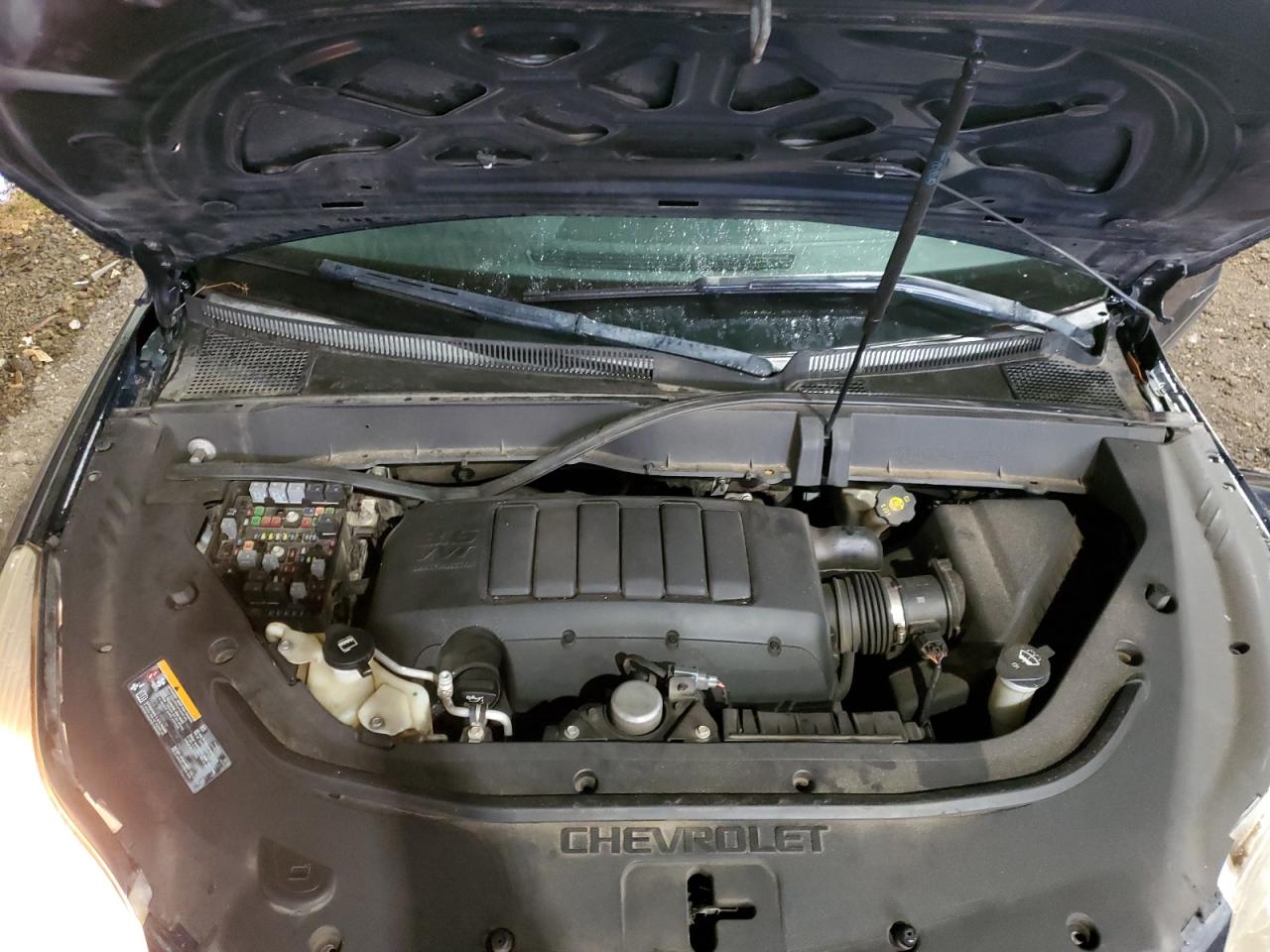 2011 Chevrolet Traverse - Image 12