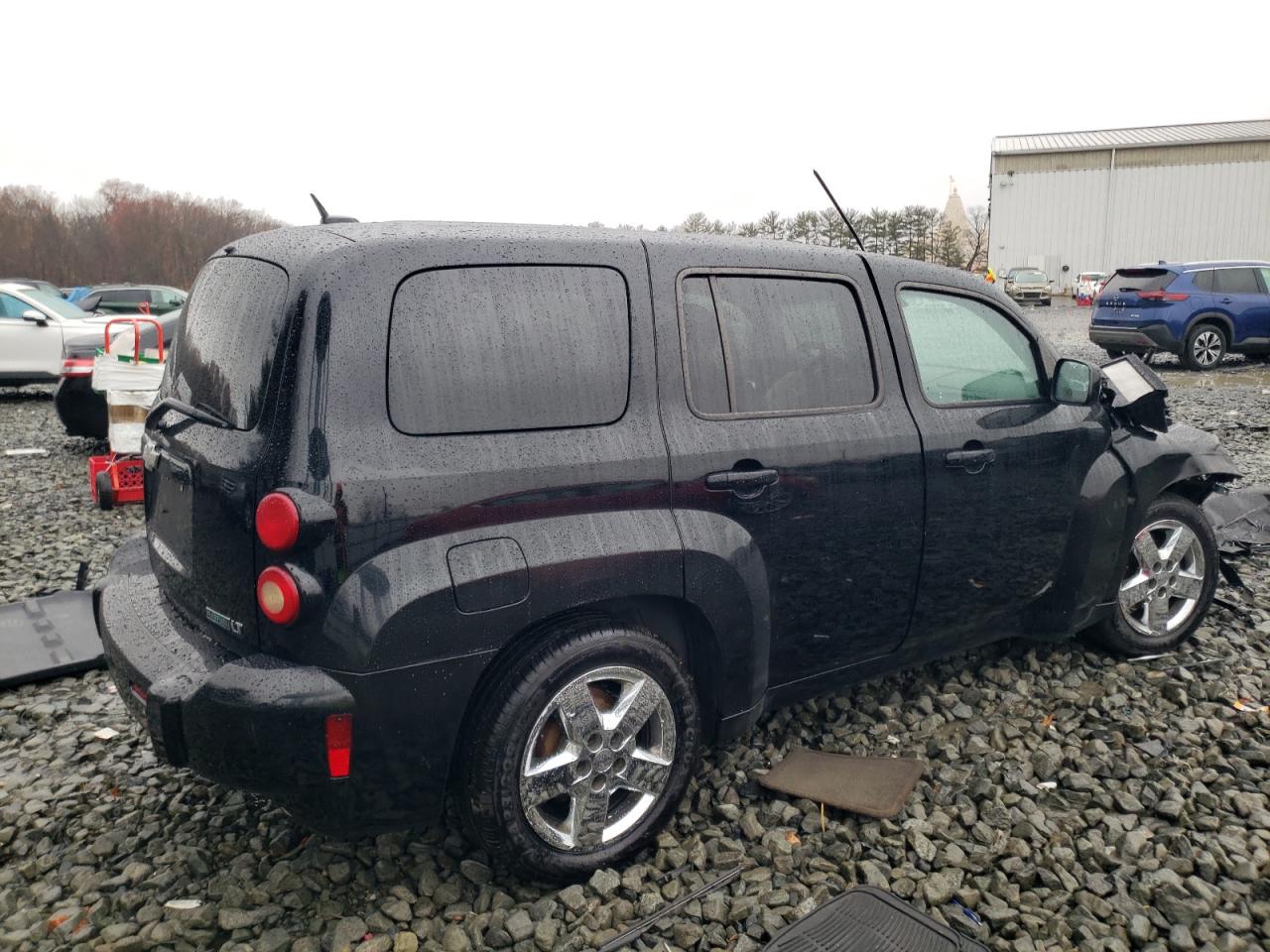 2010 Chevrolet HHR - Image 3