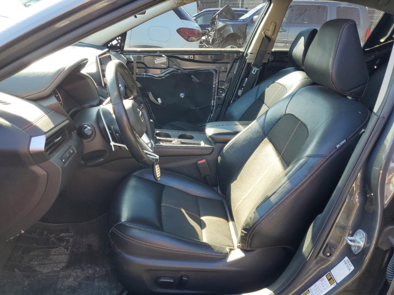 2020 Nissan Altima - Image 7