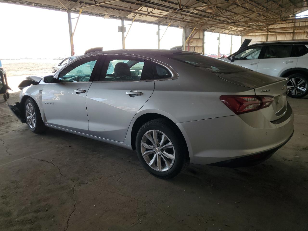 2021 Chevrolet Malibu - Image 2