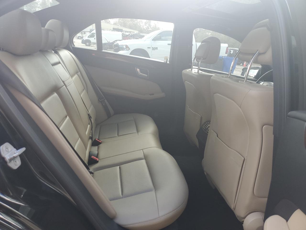 2012 Mercedes-Benz E-klasse - Image 10