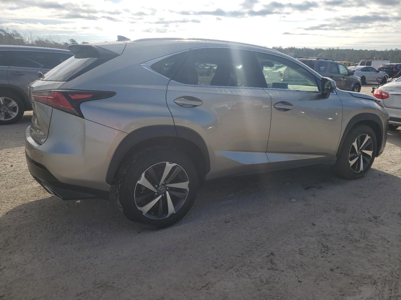2021 Lexus NX - Image 3