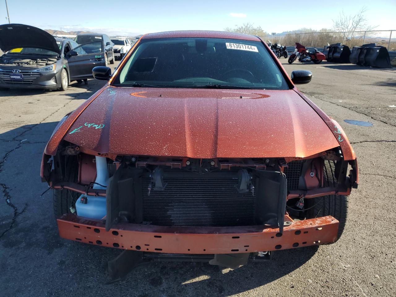 2020 Chrysler 300 Touring VIN: 2C3CCAAG6LH175671 Lot: 81301744