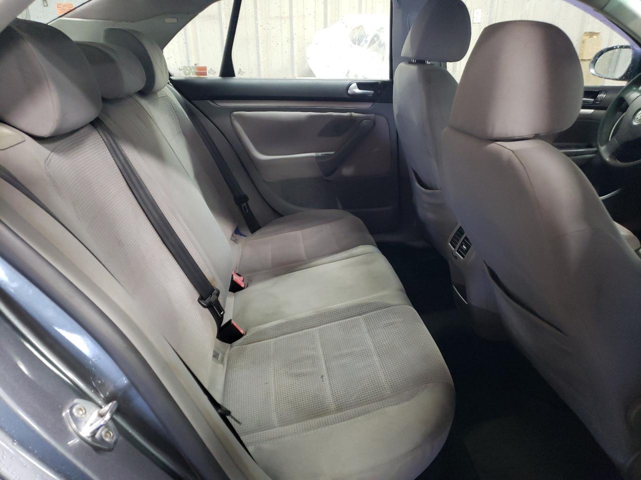 2008 Volkswagen Jetta S VIN: 3VWJM71KX8M125675 Lot: 79738004