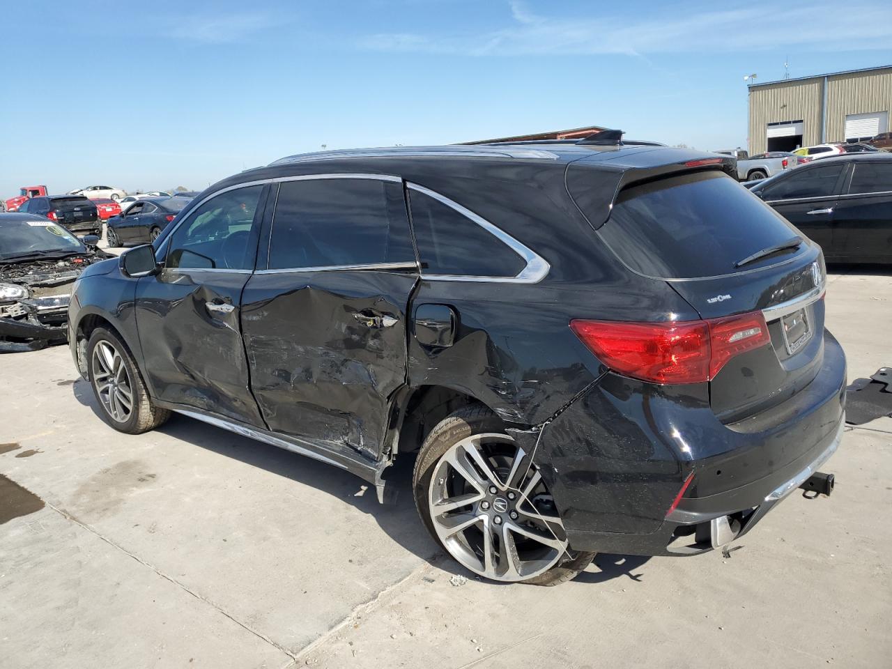 2017 Acura MDX - Image 2