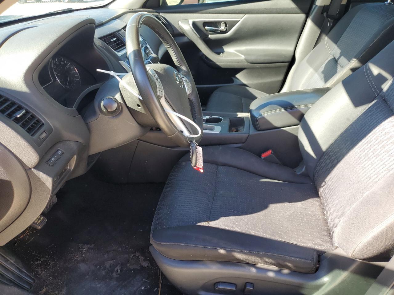 2016 Nissan Altima - Image 7