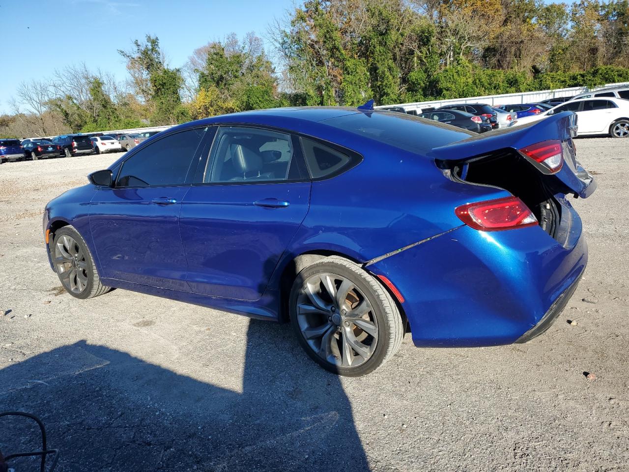 2015 Chrysler 200 - Image 2