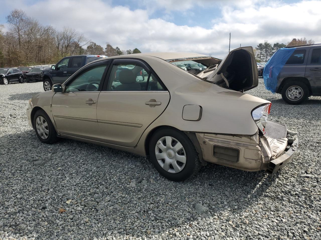 2002 Toyota Camry - Image 2