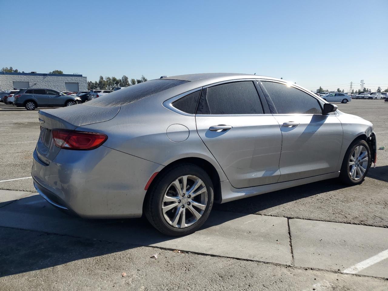 2016 Chrysler 200 - Image 3