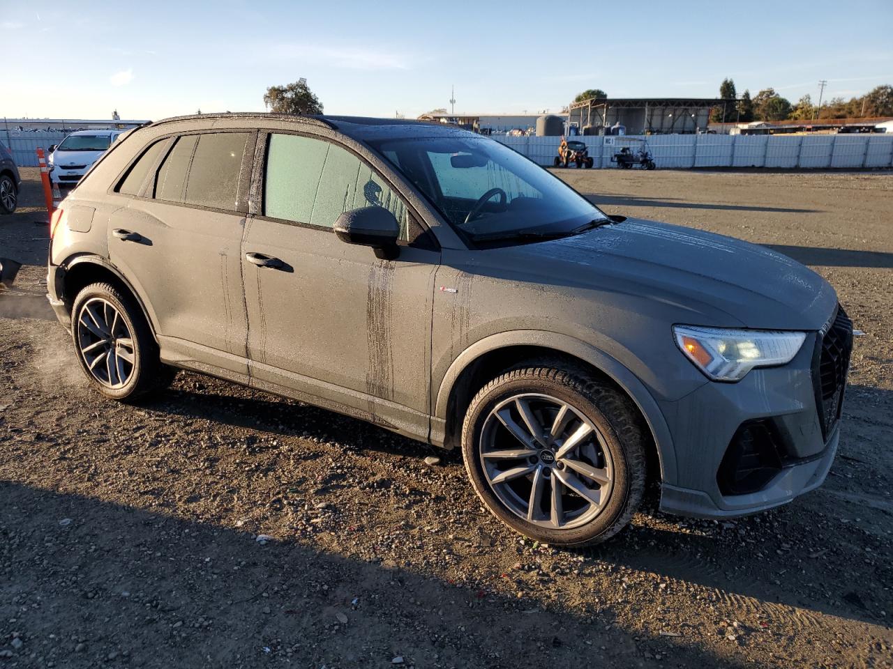 VIN WA1EECF32N1044815 2022 AUDI Q3 no.4