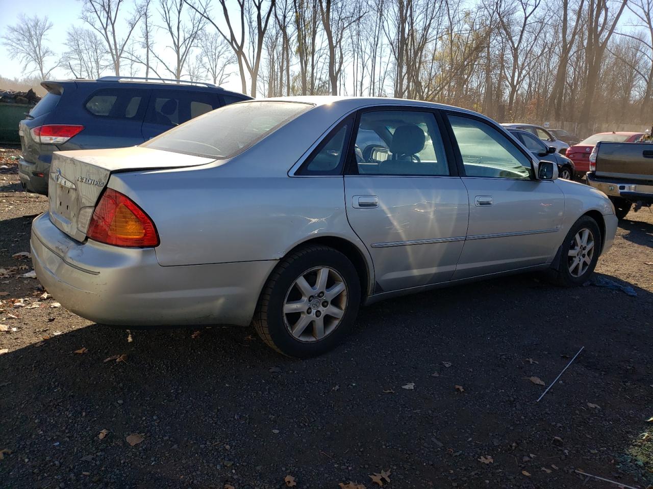 2001 Toyota Avalon Xl VIN: 4T1BF28BX1U174026 Lot: 79704174