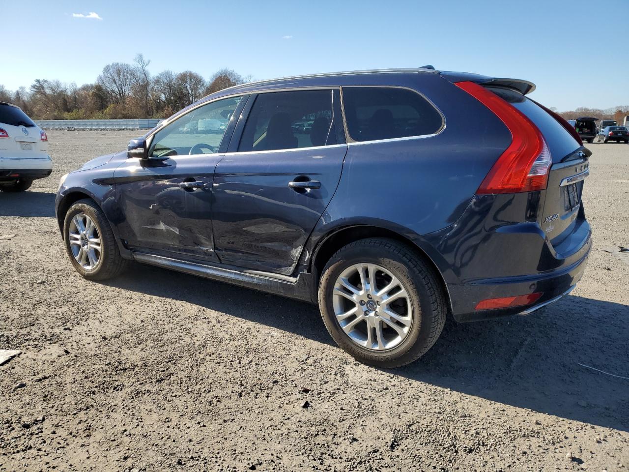 2015 Volvo Xc60 3.2 Premier + VIN: YV4940RC8F2596221 Lot: 79841674