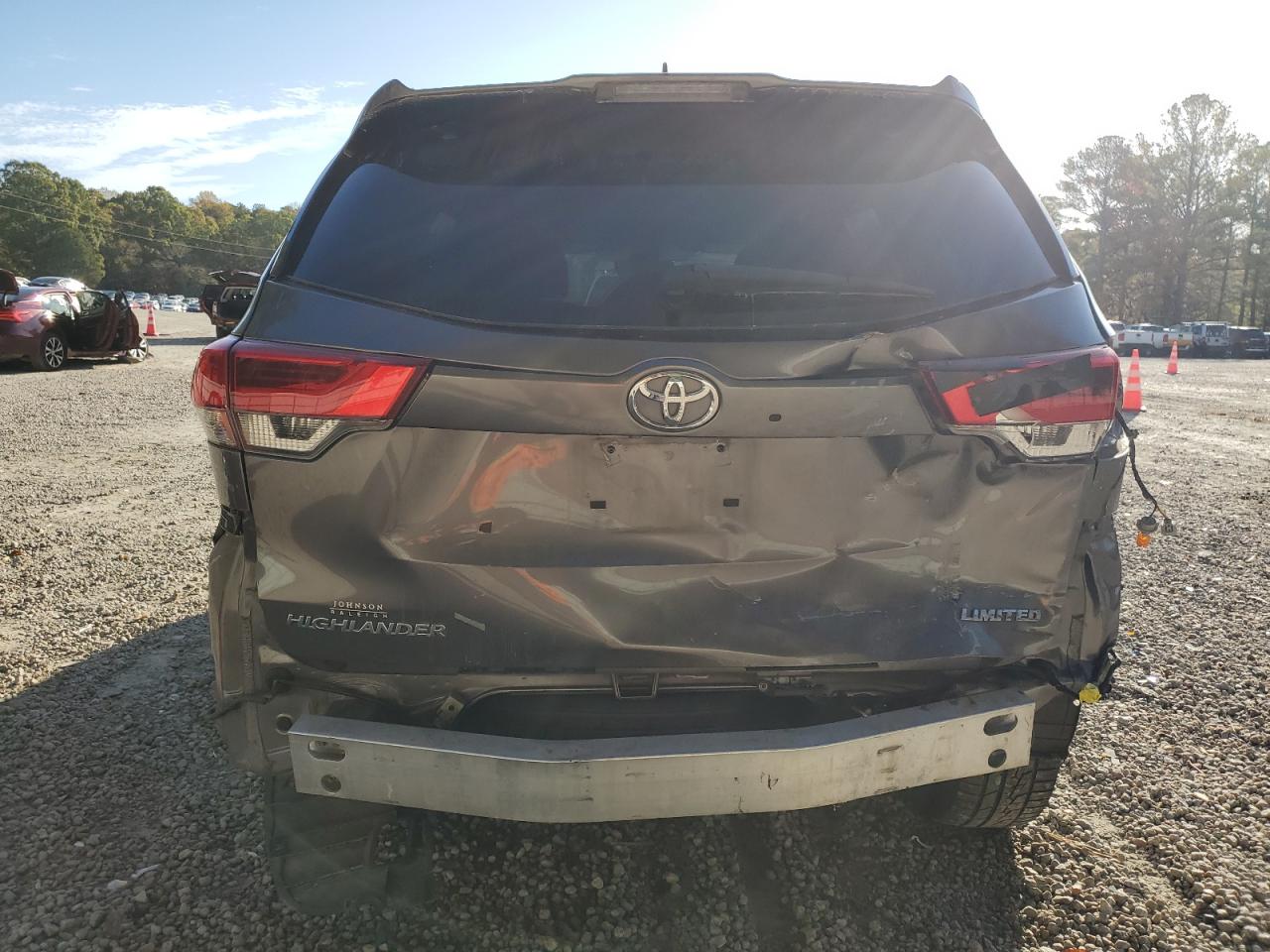 2018 Toyota Highlander Limited VIN: 5TDYZRFH8JS264477 Lot: 78404734