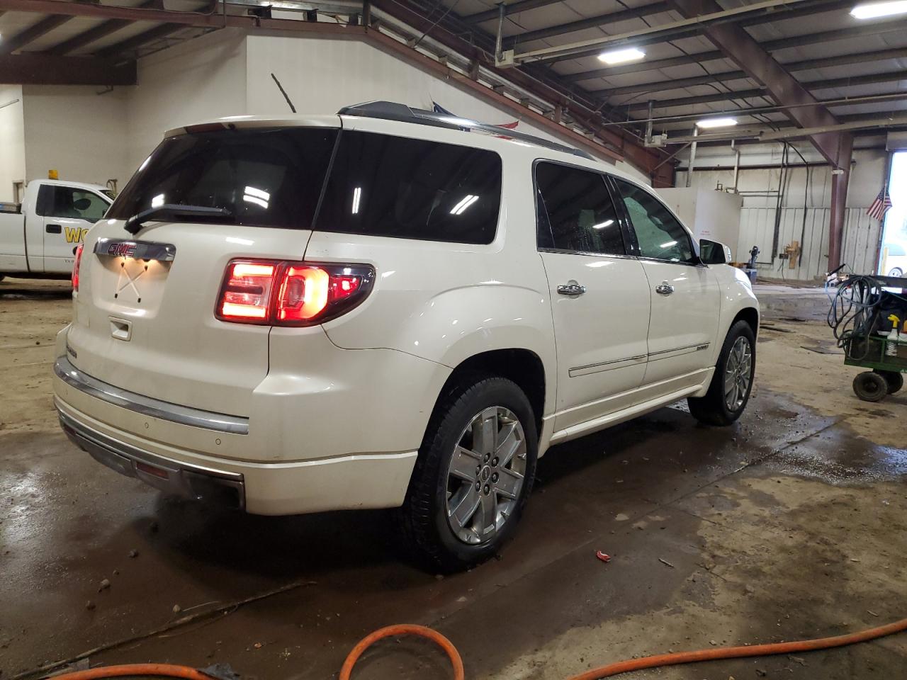 2015 GMC Acadia - Image 3