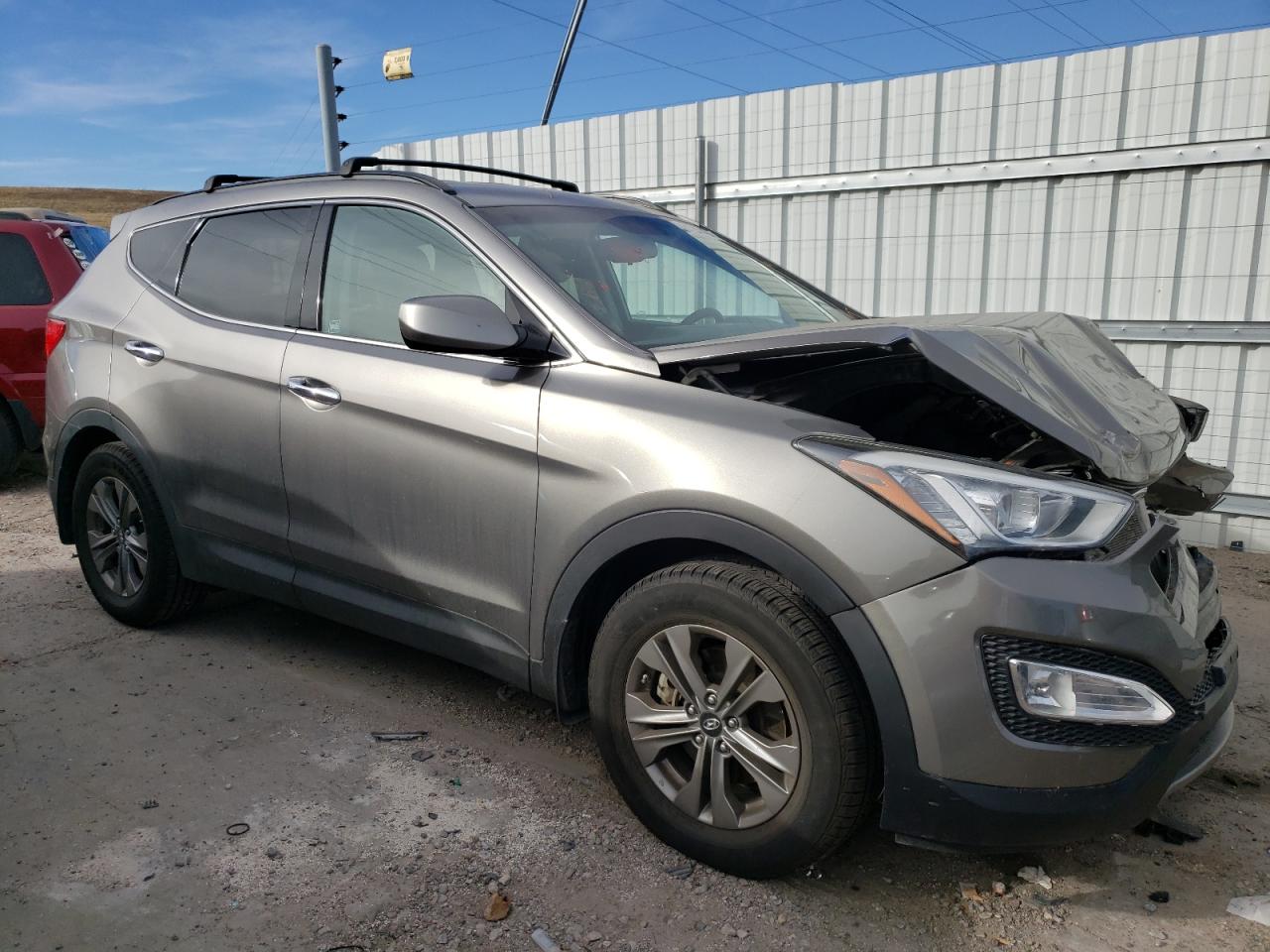 2016 Hyundai Santa Fe - Image 4