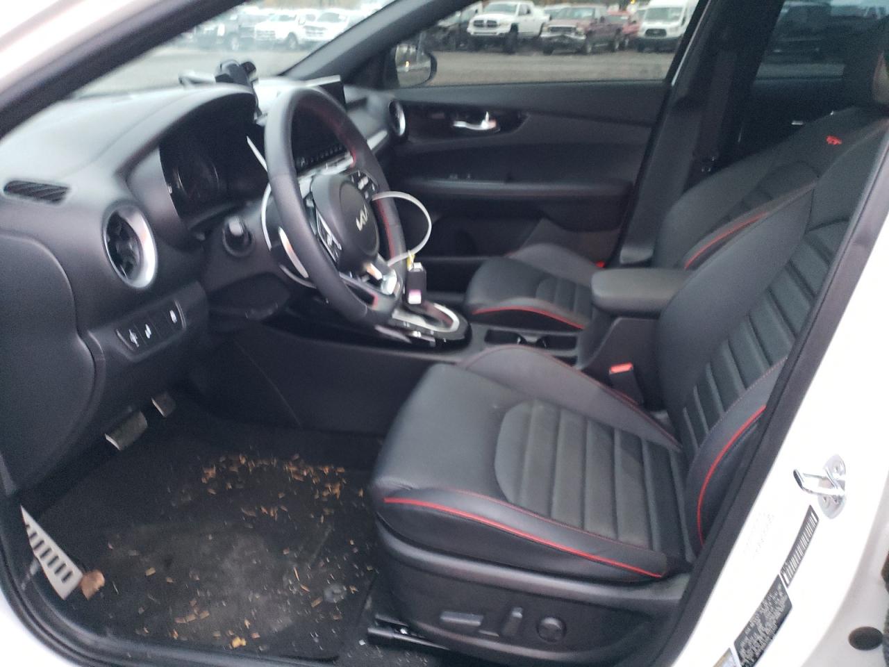 2024 Kia Forte - Image 7
