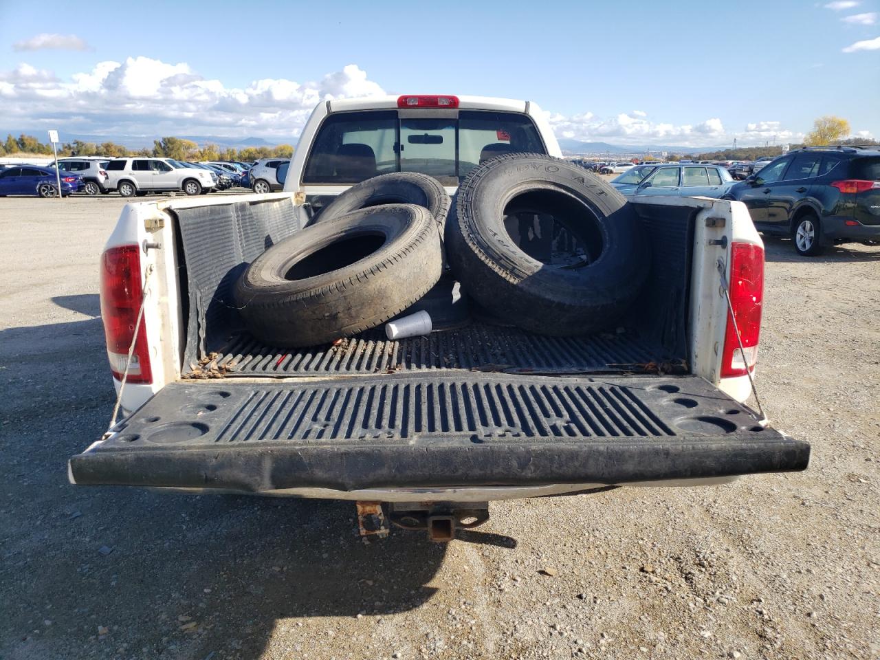 2004 Dodge Ram 1500 St VIN: 1D7HA16N24J190057 Lot: 81377544