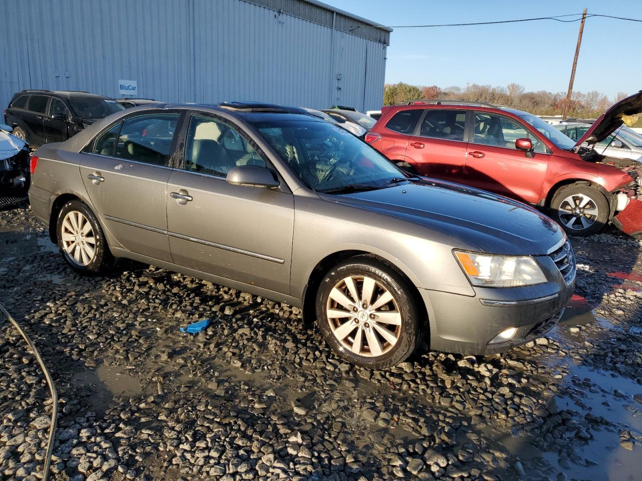 2009 Hyundai Sonata - Image 4