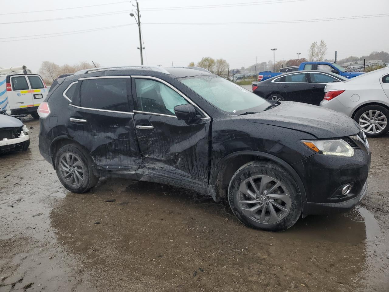 2016 Nissan Rogue - Image 4