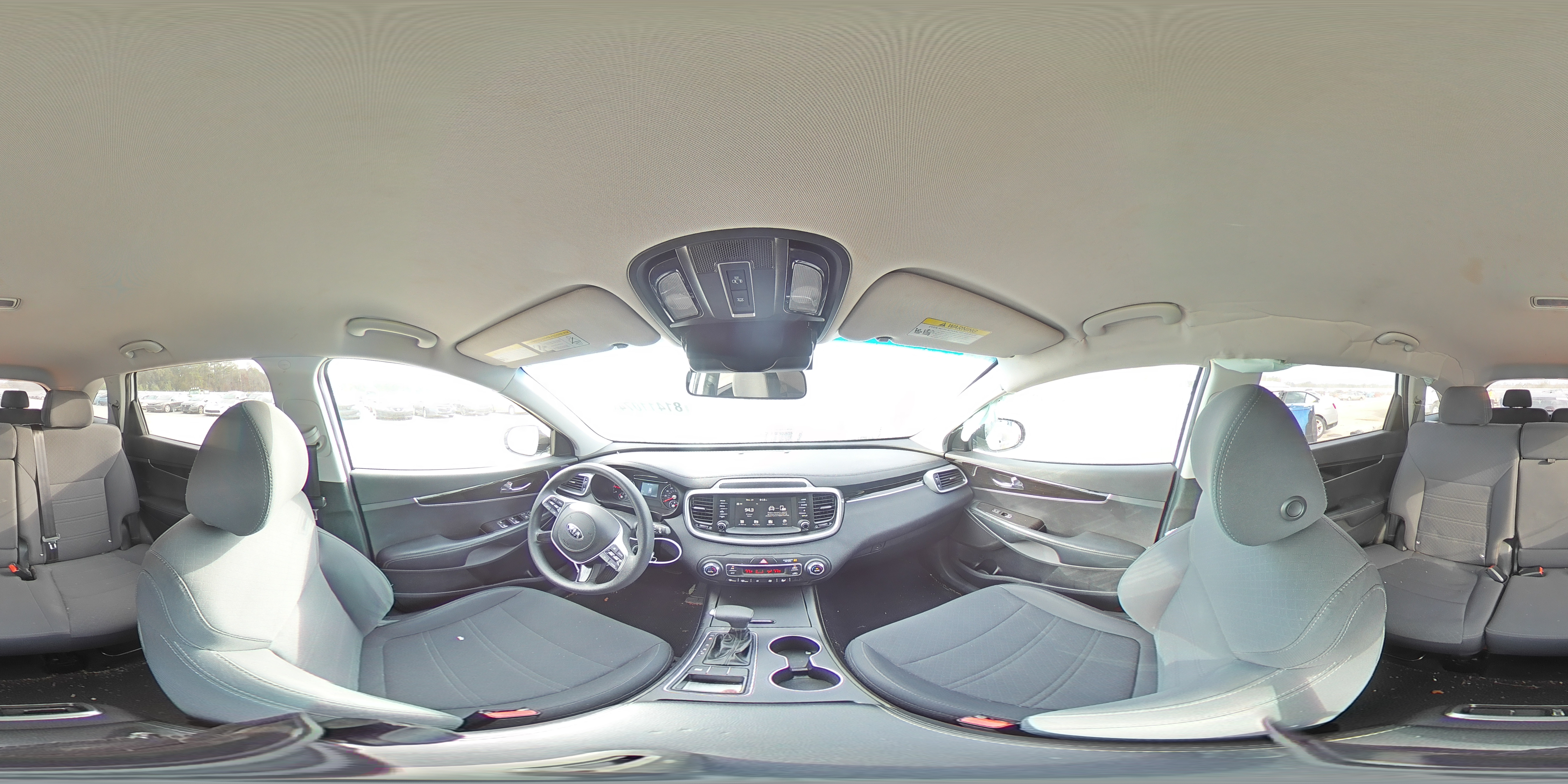 2019 Kia Sorento - Image 13