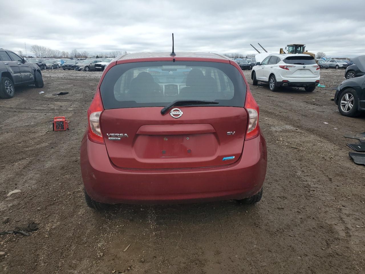 VIN 3N1CE2CP7GL364600 2016 NISSAN VERSA no.6