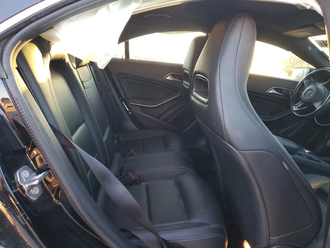 2019 Mercedes-Benz CLA-klasse - Image 11