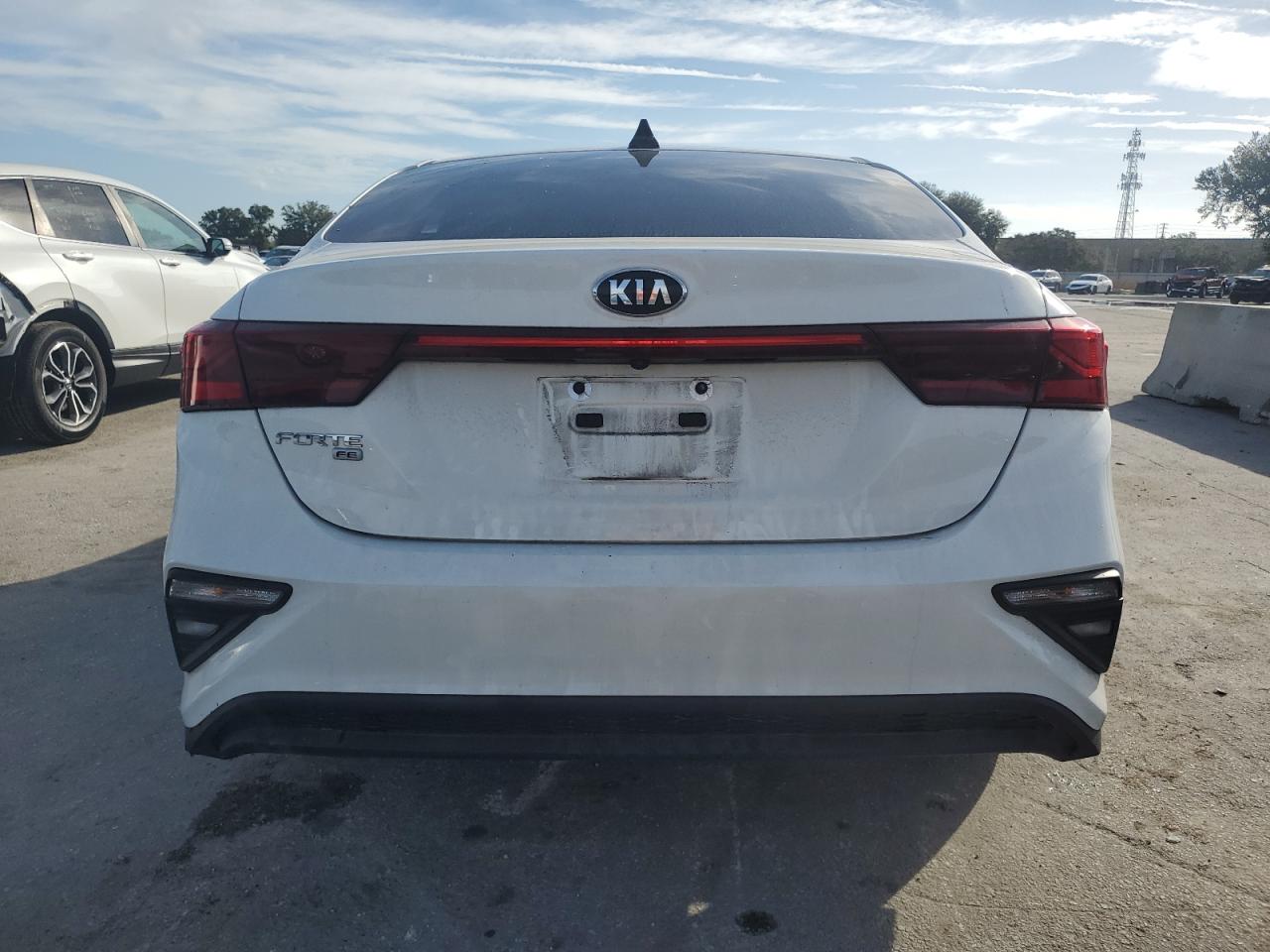 2020 Kia Forte Fe VIN: 3KPF24AD8LE201590 Lot: 79085034