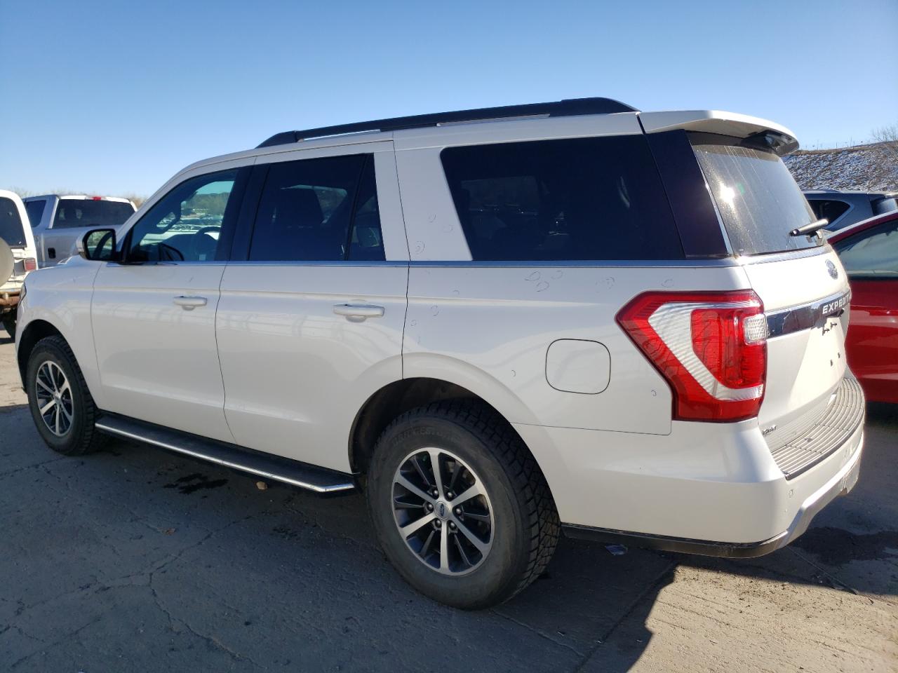 2018 Ford Expedition - Image 2
