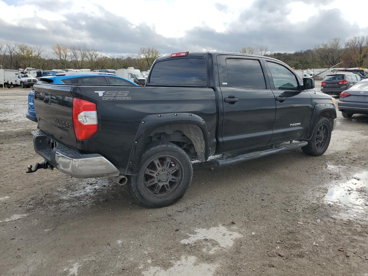 2016 Toyota Tundra - Image 3