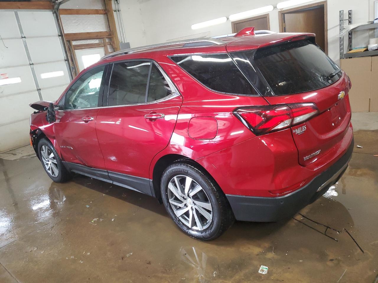 2023 Chevrolet Equinox - Image 2